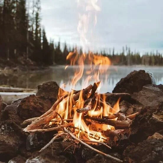 Lumanare By the Fireplace [6]