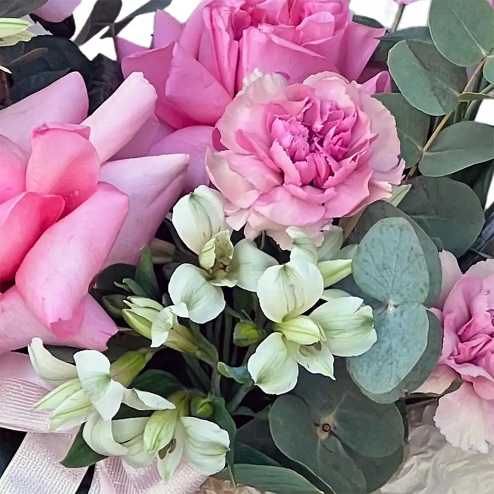 Aranjament Lilac Rose – Trandafiri Roz și Garoafe Lila, Fleurange Baia Mare [1]