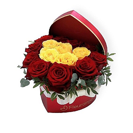 Aranjamente Florale - Aranjament cu Trandafiri I'm Falling For You