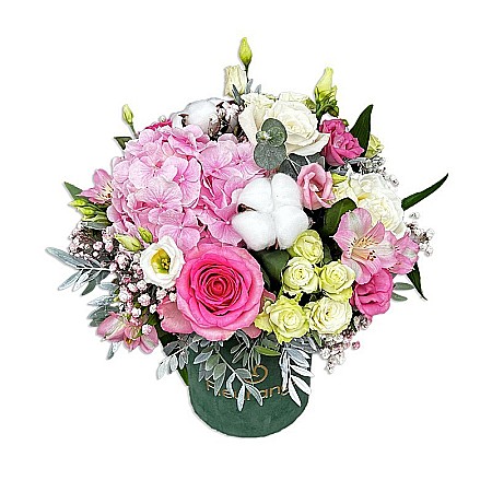 Pentru Mama - Aranjament Floral Adorable cu hortensie, trandafiri și bumbac – Fleurange
