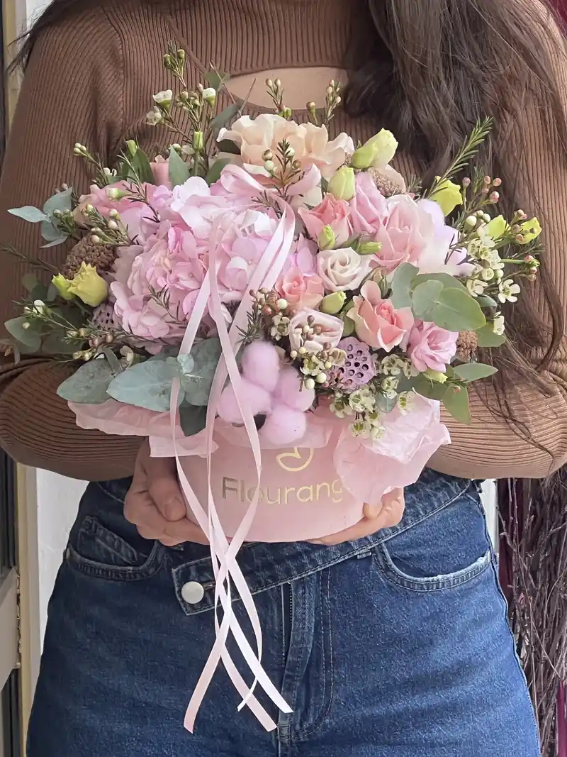 Aranjament Pretty Box – Cutie Catifea Fleurange Baia Mare [2]