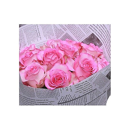 Buchet 11 Trandafiri Roz – Simbol al Aprecierei și Afecțiunii Delicate [1]