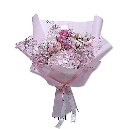 Pentru Mama - Buchet Baby Pink – Hortensii, floarea miresei, trandafiri, flori de bumbac și mini trandafiri