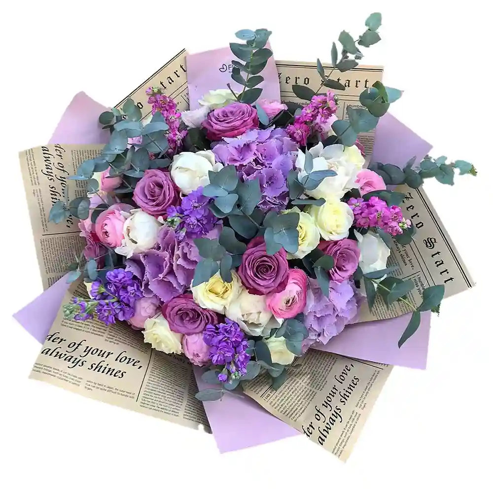 Flori de Primavara - Buchet Carla – hortensii, matthiola, trandafiri, bujori și ranunculus mov, alb și roz, Fleurange Baia Mare