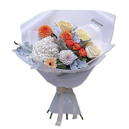 Pentru Bunica - Buchet Orange Mood – Dahlii, hortensie, trandafiri, mini trandafiri