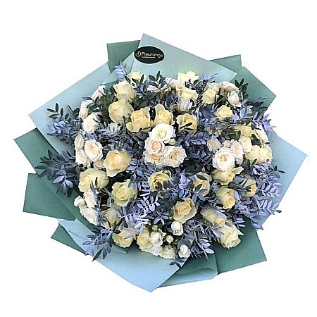 Buchete Flori - Buchet White Sensation cu flori albe – ideal pentru nuntă, botez, evenimente elegante sau cadou pentru mamă, colegă, parteneră