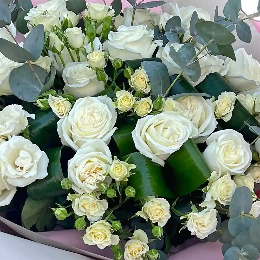 Buchet The White Bouquet – trandafiri albi mini-rosa, Fleurange Baia Mare [1]