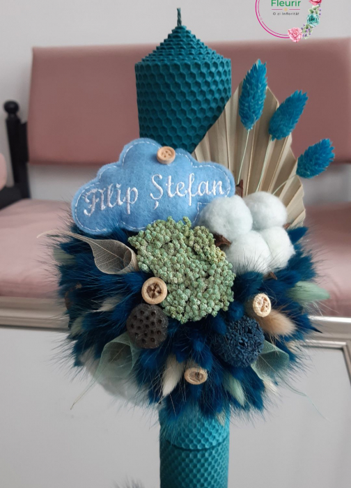 Lumânare Botez Albastră Cu Flori Uscate și Accente Naturale [1]