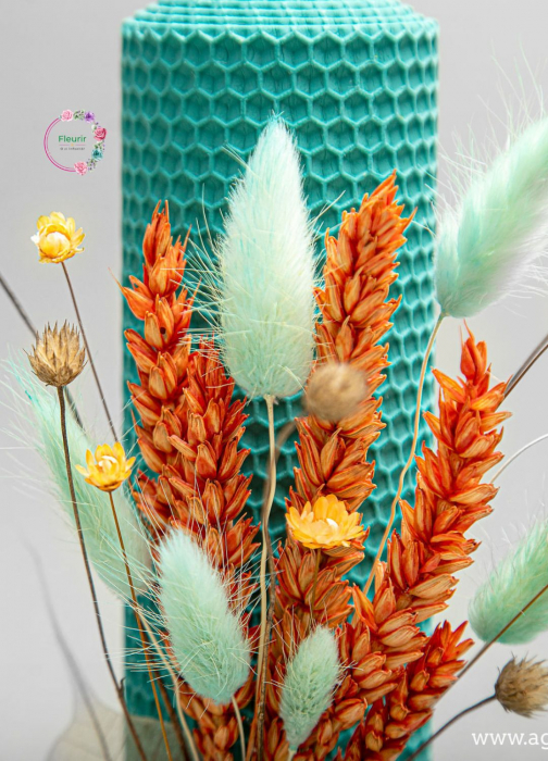 Lumânare Botez Turcoaz cu Flori Uscate și Decor Elegant [3]