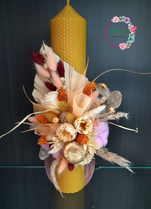 Lumânare Botez Galbenă Cu Flori Uscate și Accente Elegante [5]