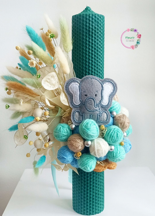 Lumânare Botez Verde Cu Aplicație Elefant – Rafinament și Originalitate [1]