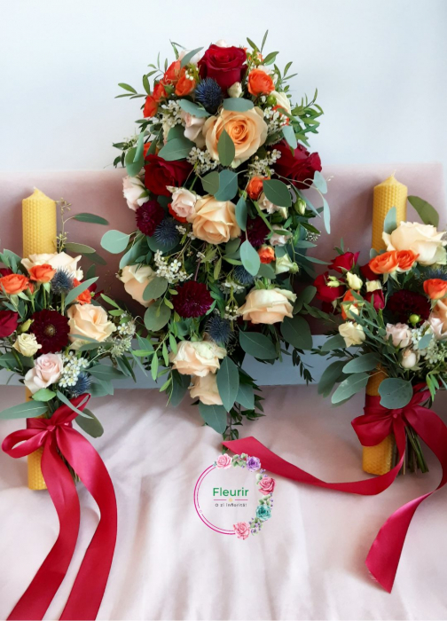 Lumânări Cununie cu Aranjamente Florale în Tonuri de Roșu și Crem [2]