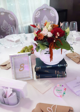 Nuntă - Aranjament în Ceainic pentru Masa Invitatilor