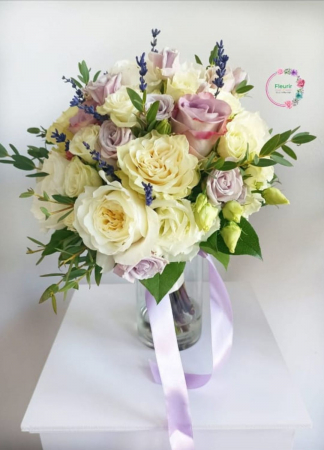 Flori Naturale - Buchet de Mireasă cu Lavandă – Eleganță și Delicatețe