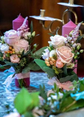 Lumânare Botez Roz Cu Trandafiri și Aranjament Floral [1]