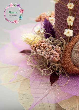 Lumânare Botez Violet-Prună cu Flori Fine și Frunze Presate [3]