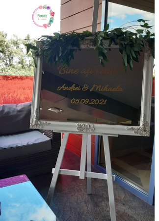 Oglindă pe Șevalet Decorată cu Flori [1]