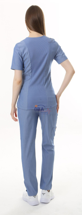 Costum medical IModern dama IBA – bluză cambrată cu nervuri, lycra moale elastică 155g/m², 3+4 buzunare, croială feminină modernă pentru asistente și medici FLEXIO [4]