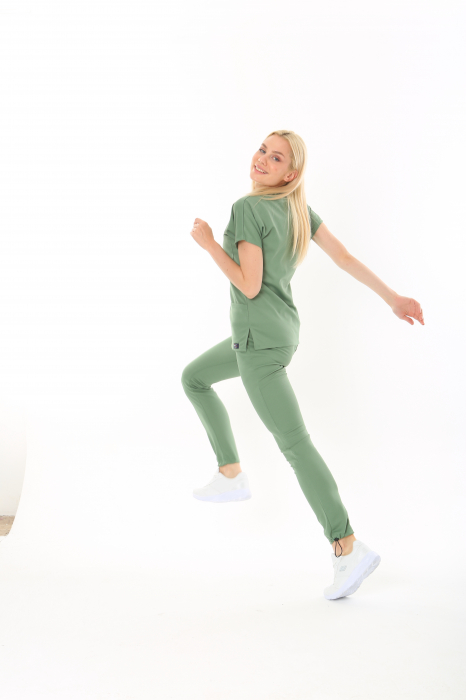 Costum medical Isportive - dama [7]