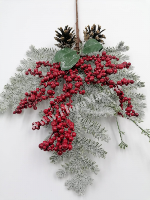 Creanga Craciun  din brad nins pentru decoratiuni aranjamente cu bilute rosii, ilex si conuri brad 48 cm [3]