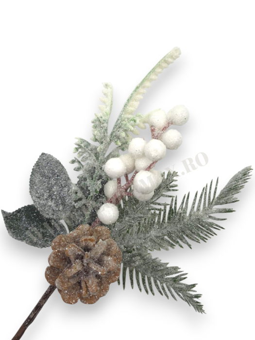 creanga decorativa craciun 30 cm cu bile albe macese mar alb brad si ilex [1]