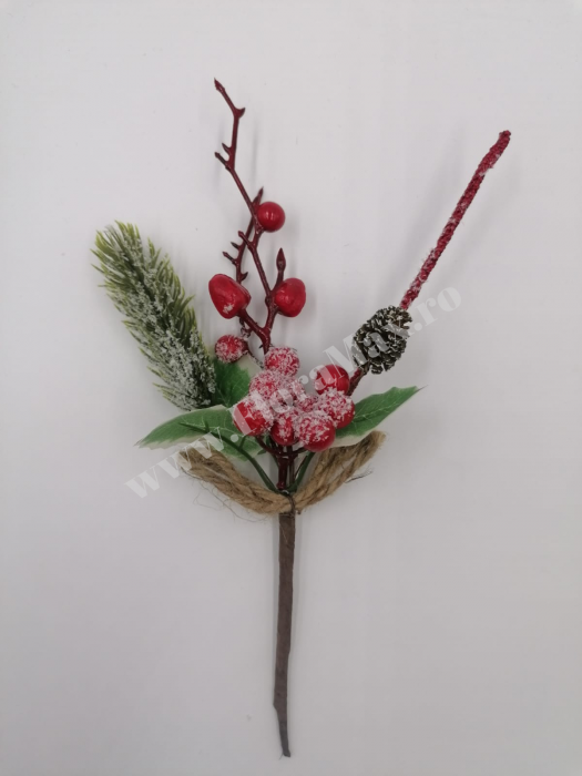 Crenguta brad artificial ninsa pentru aranjamente Craciun cu bilute rosii con brad si sclipici 26 cm [2]