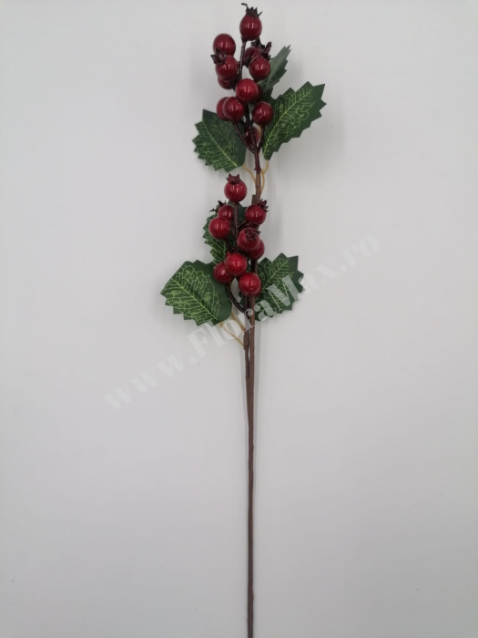 Crenguta pentru aranjamente Craciun cu bilute rosii 52 cm [2]