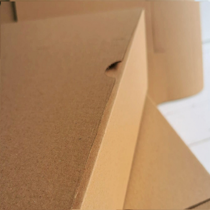 Cutie carton patrata coronite [3]