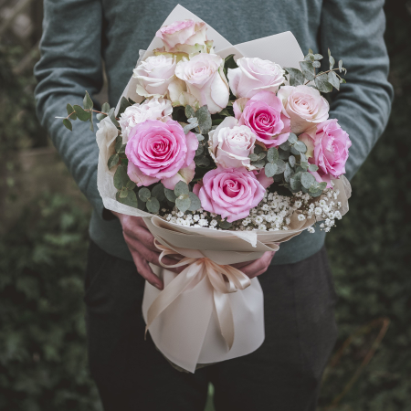 BUCHETE FLORI - Buchet 11 Trandafiri Pastel, roz alb