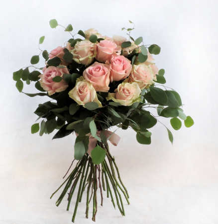 BUCHET FLORI MIXTE - TRandafiri mov premium livrare Timișoara