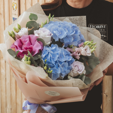 FLORI pentru ÎNCEPUTUL ȘCOLII 2025 - Buchet Elegant. Bleu, roz mov cu hortensie