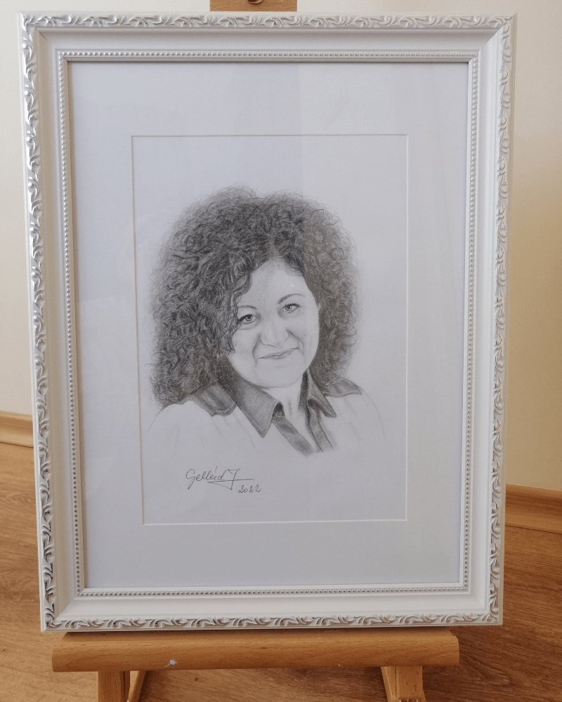 Erzsébet - Creioane Grafit, Portret Femeie [2]