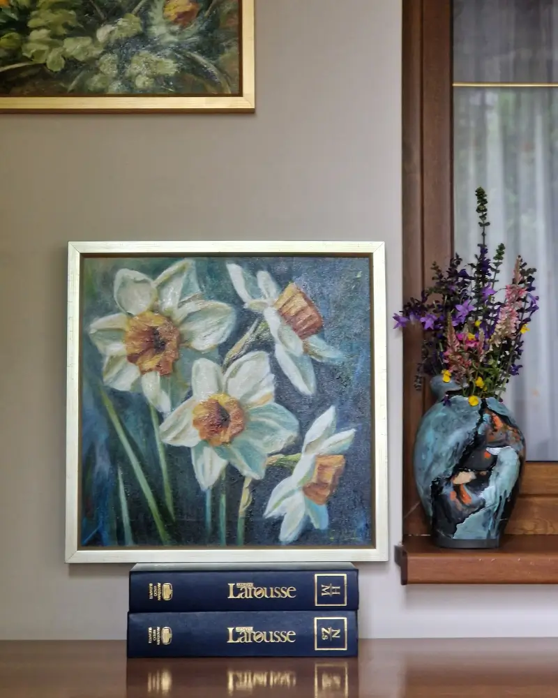 Tablou pictat manual – Narcise – flori albe de primăvară în lumină caldă [5]