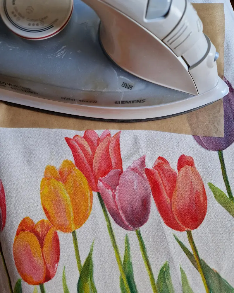 Sacoșă pictată manual cu lalele – design original Flow Art [2]