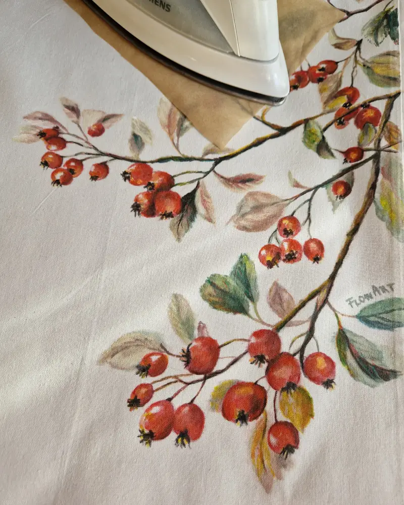 Sacoșă pictată manual cu măceșe – design original Flow Art [3]