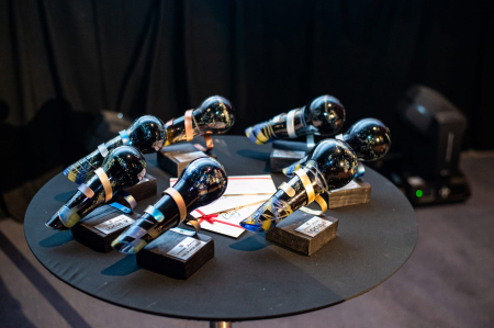 Trofeu personalizat din sticla '' You Message '' [0]