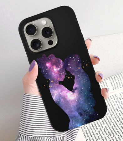 Mom - Husa Universe Mom