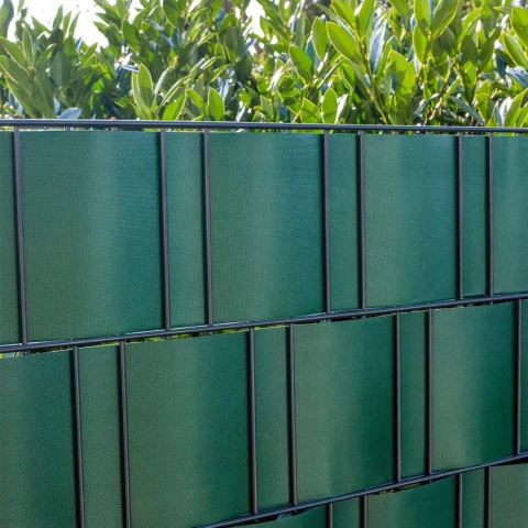 19 cm x 50 m-es kerítésvédő szalag – zöld PVC [1]