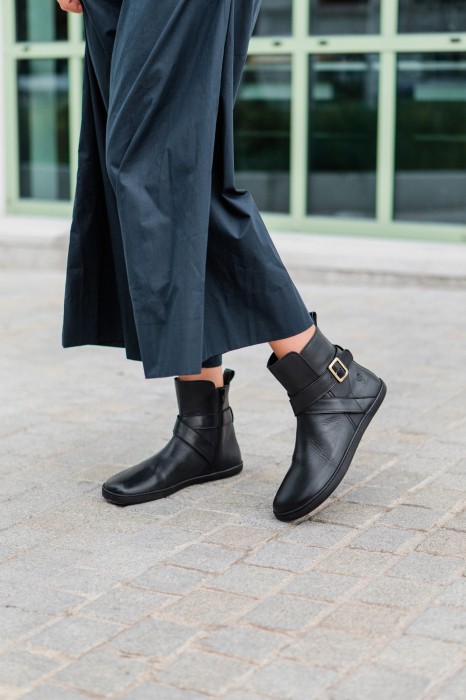 Ghete barefoot SHAPEN DIVINE - Negru [2]