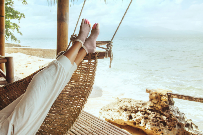 Șosete cu degete KNITIDO Rainbows Scurte - Marshmallow Clouds [2]