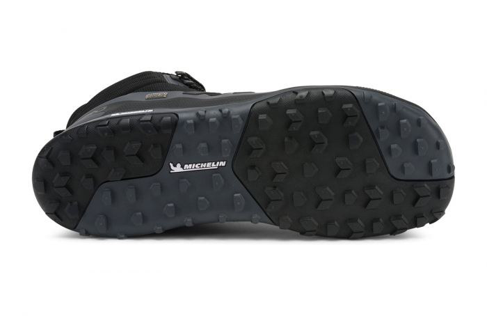 Ghete barefoot drumeție bărbați XERO SHOES Scrambler MID II WP – Negru [16]