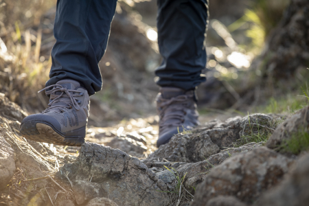 Ghete barefoot drumeție XERO SHOES SCRAMBLER MID II Bărbați – Maro & gri [9]