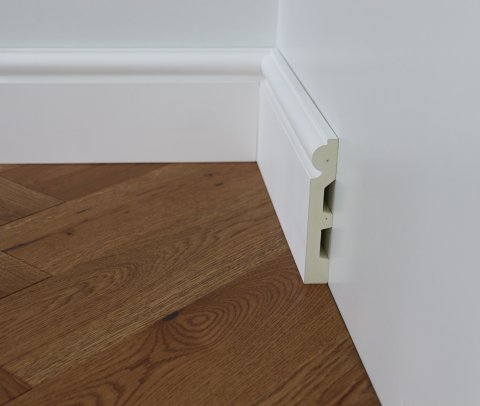 Plinte de interior din poliuretan - Plinta din poliuretan PCR3183-12  144x20x3685 mm
