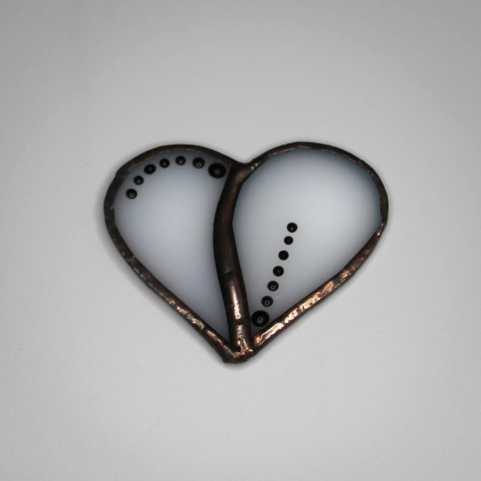 Brosa Inima Alba Pictata [2]