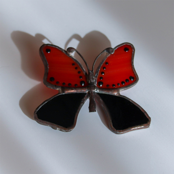 Brosa Fluture Bicolor cu Rosu [2]