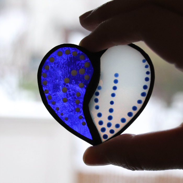 Brosa Inima Albastru si Alb [6]