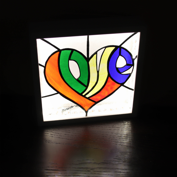Lampa LOVE din vitraliu cu lumina LED [2]