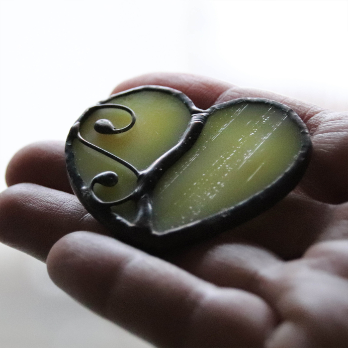 Brosa Inima Galbena [6]