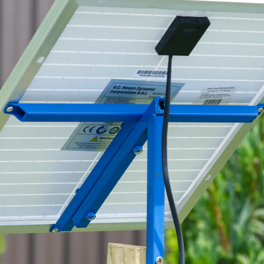 Panou solar cu suport pentru gard electric HeavyShock NEXON 20W [3]