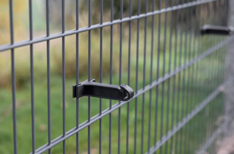 Izolator gard electric NEXON cu prindere pentru panou gard [3]